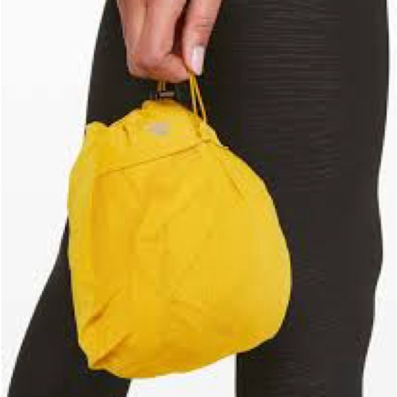 Lululemon Pack it up Jacket - Picture 9 of 9